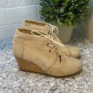 Toms Kala Burlap Wedge Bootie Women’s Size 7